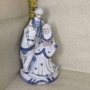 George & Martha Victorian Colonial Porcelain Figurine Blue White Gold